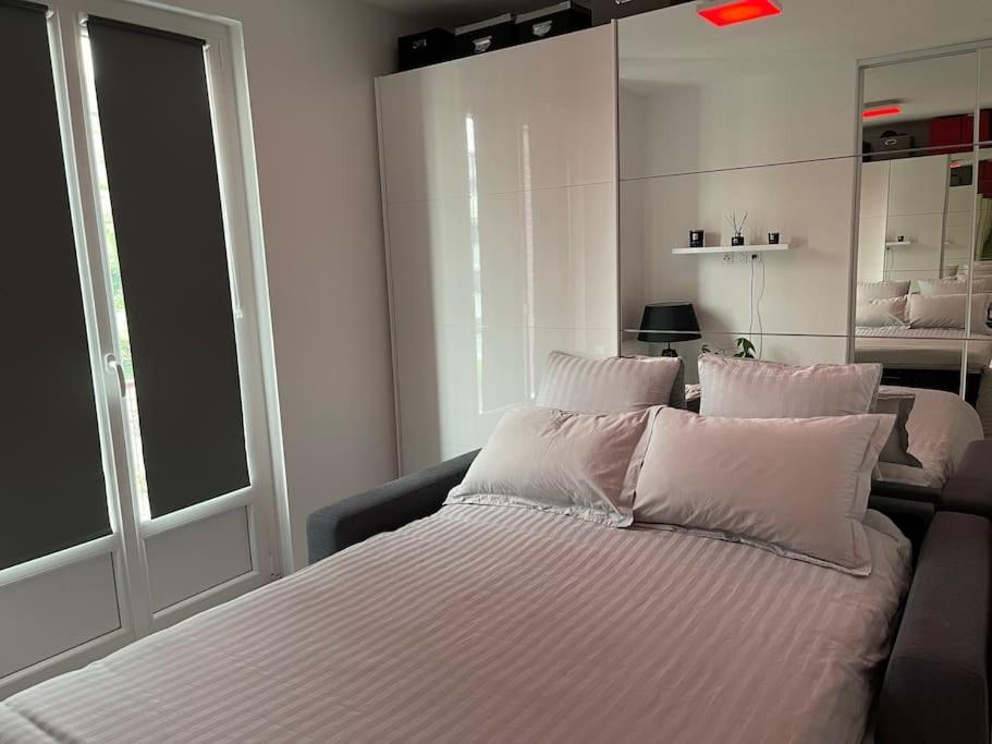 Appartement T3 En Centre-Ville De Thonon-Les-Bains Thonon-les-Bains Exterior foto